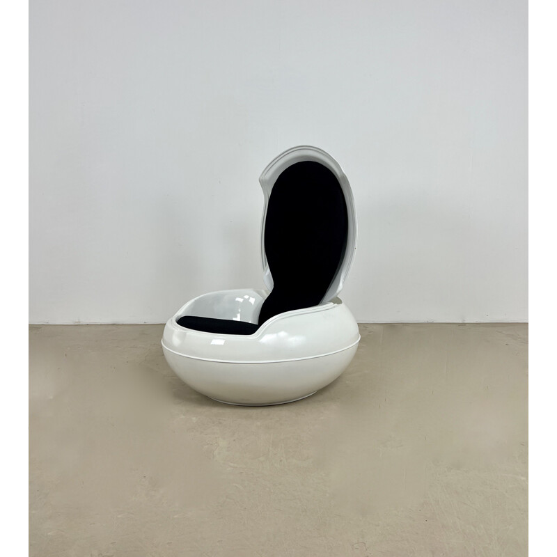 Vintage Gn1 garden Egg armchair by Peter Ghyczy for Veb Synthese, 1970