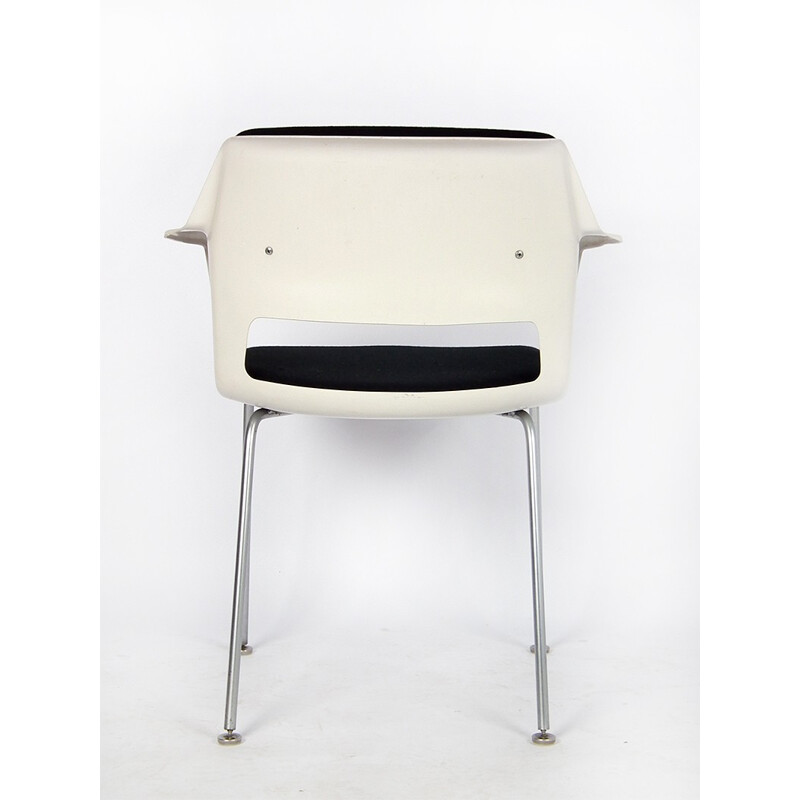 Gispen dining chair in white polyester and chromed steel, A. R. CORDEMEYER - 1960s