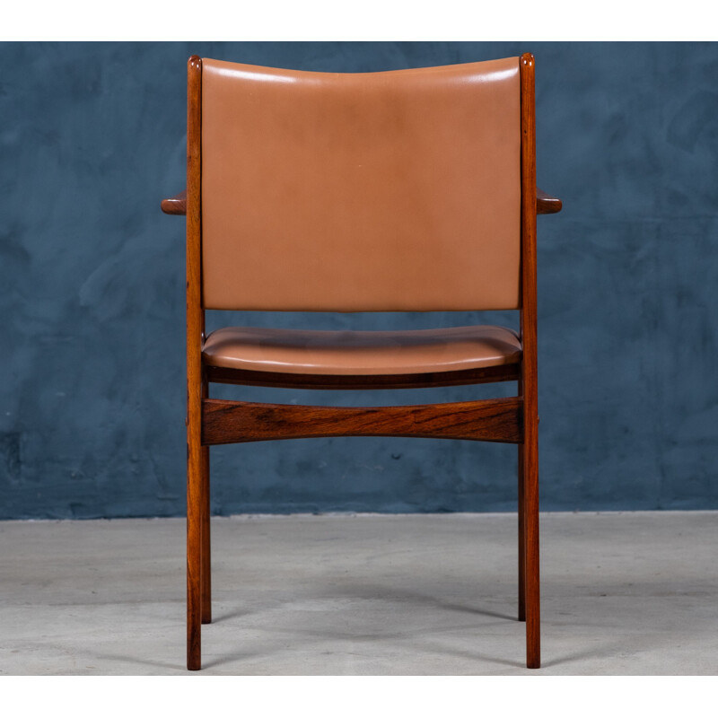 Vintage rozenhouten fauteuil van Johannes Andersen voor Uldum Møbelfabrik