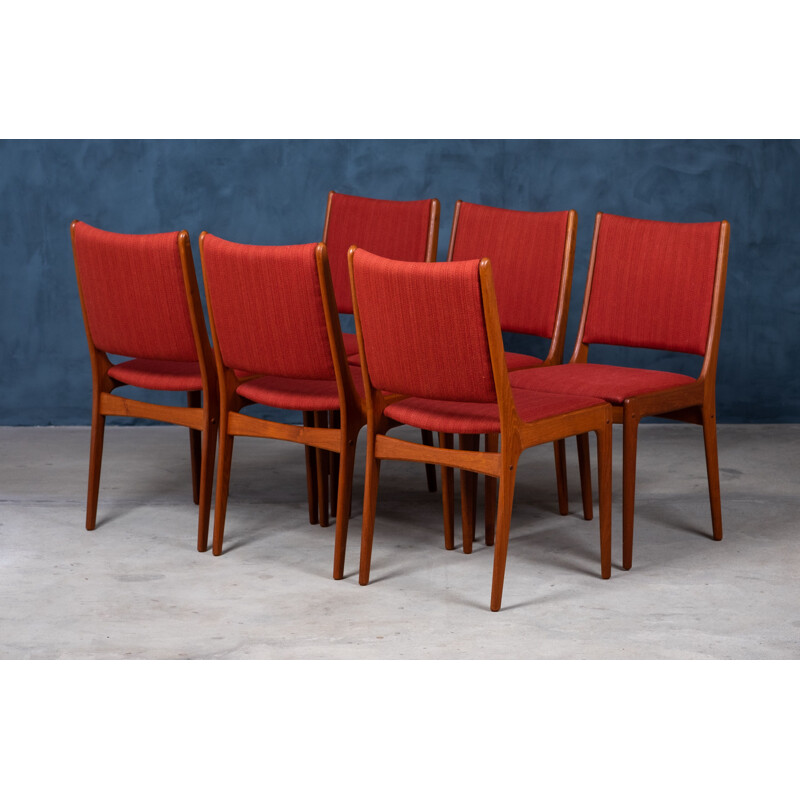 Set of 6 vintage teak chairs by Johannes Andersen for Uldum Møbelfabrik, Denmark 1960s