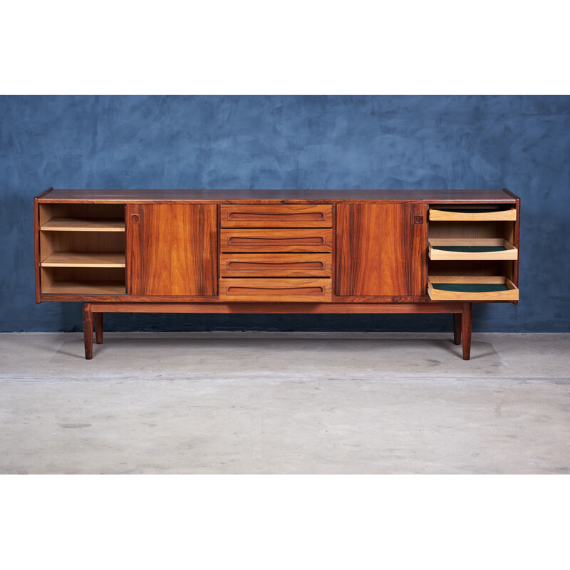 Vintage rosewood sideboard by Johannes Andersen for Uldum Møbelfabrik, 1960