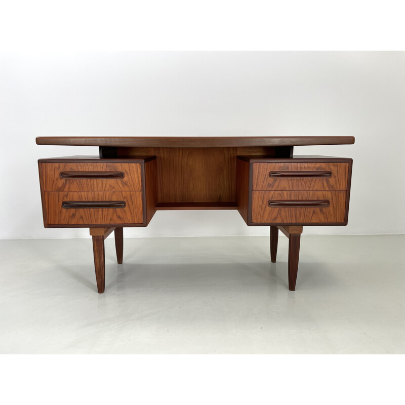 Vintage g-plan desk by V.Wilkins, 1960
