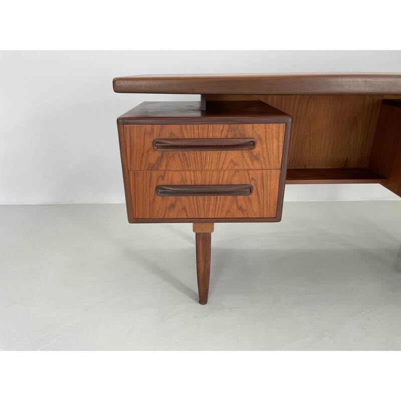 Vintage g-plan desk by V.Wilkins, 1960