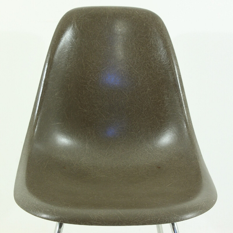 Chocolate brown Herman miller dining chair, Charles & Ray EAMES - 1960s