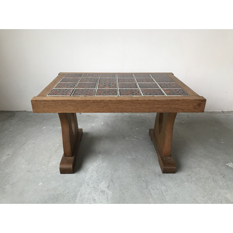 Mesa de centro vintage de roble macizo de Guillerme y Chambron, 1950