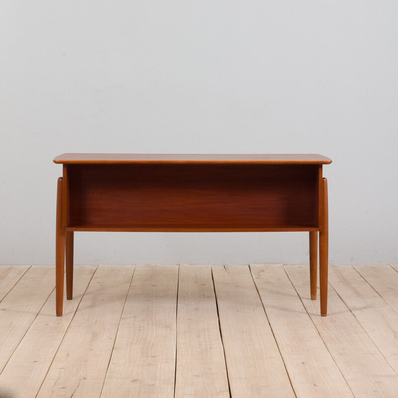 Vintage teak desk with 6 drawers by Kai Kristiansen