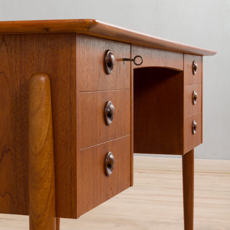 Vintage teakhouten bureau met 6 laden van Kai Kristiansen