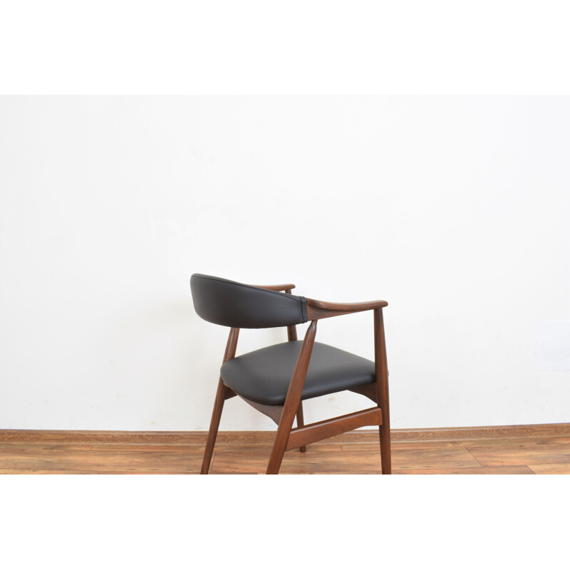 Fauteuil vintage modèle 213 en teck par Th. Harlev pour Farstrup Møbler, Danemark 1950