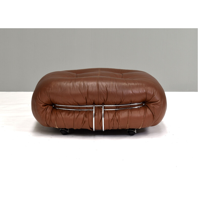 Vintage Soriana pouf in tan leather by Tobia Scarpa for Cassina, Italy 1970