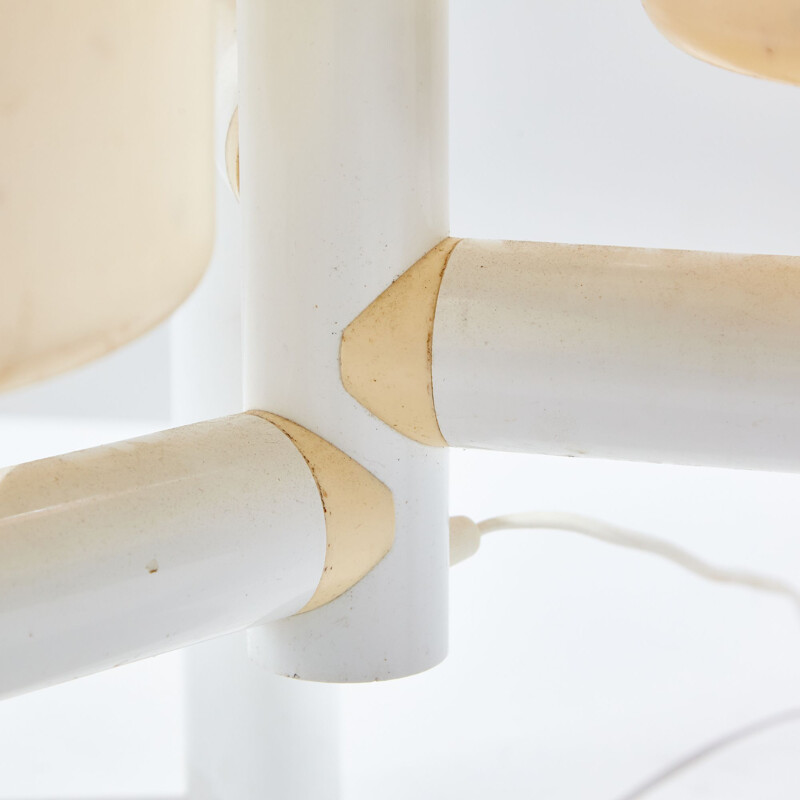Lámpara de pie de plástico vintage con soporte para flores, Dinamarca