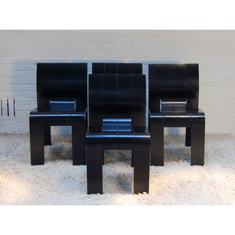 Suite of 4 black "Strip chairs", Gijs BAKKER - 1974