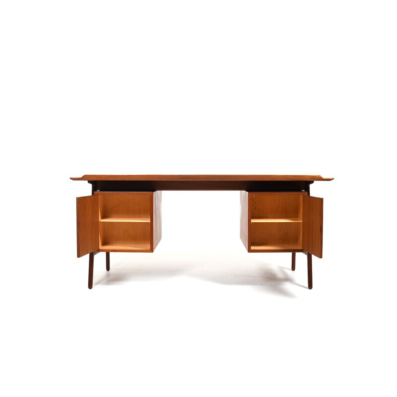 Vintage fine teak desk by Arne Vodder for Vamo Møbelfabrik, Denmark 1960s