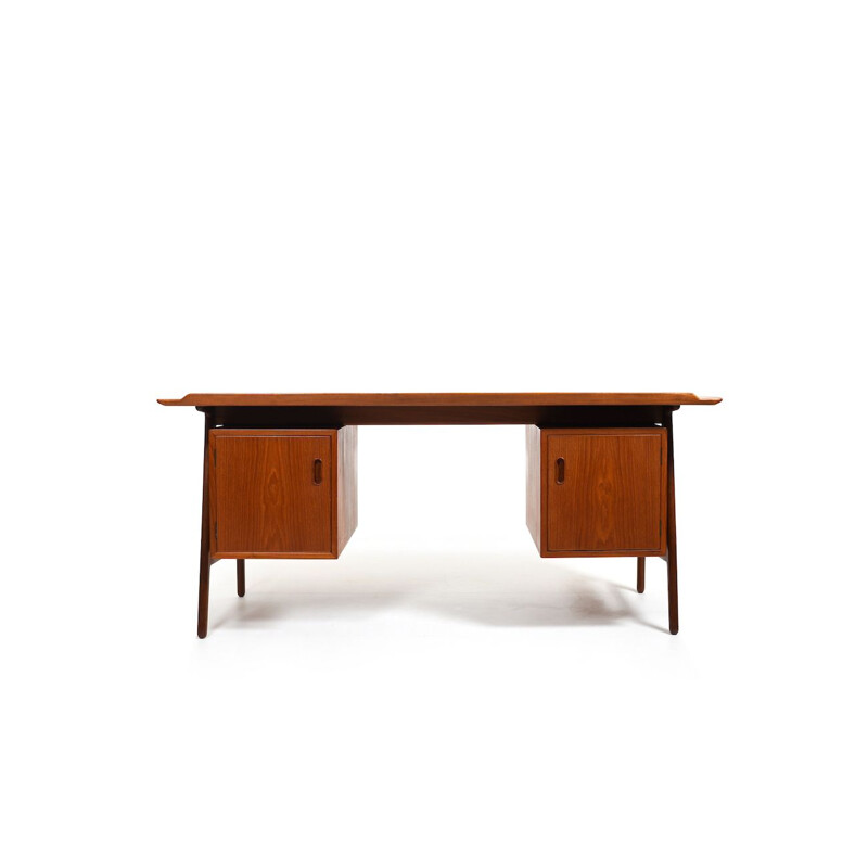 Vintage fine teak desk by Arne Vodder for Vamo Møbelfabrik, Denmark 1960s