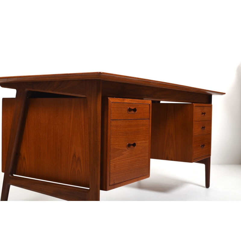 Vintage fine teak desk by Arne Vodder for Vamo Møbelfabrik, Denmark 1960s