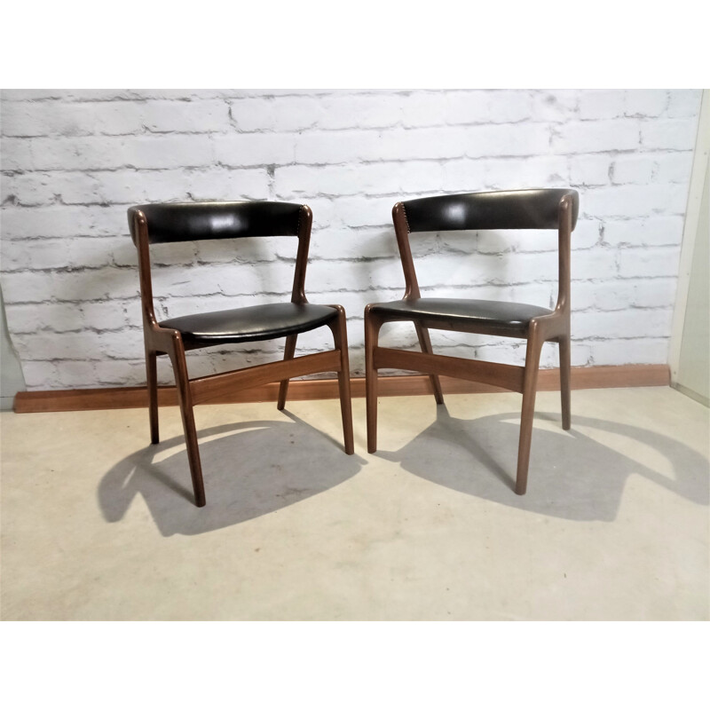 Pair of mid century Danish fire chairs by Kai Kristiansen