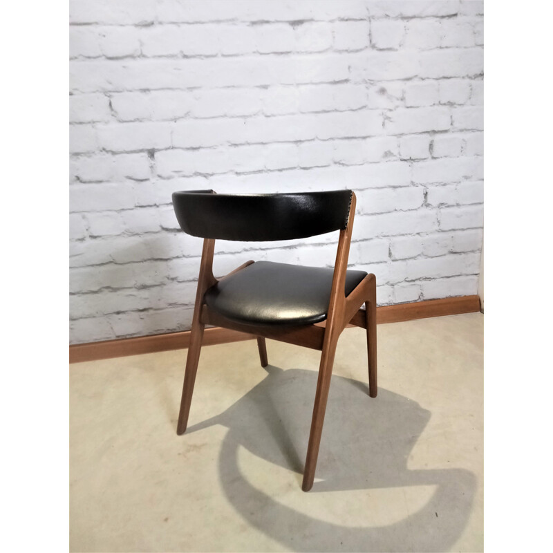 Pair of mid century Danish fire chairs by Kai Kristiansen