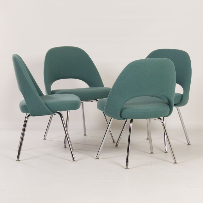 Ensemble de 4 chaises vintage vertes par Eero Saarinen pour Knoll, 2000