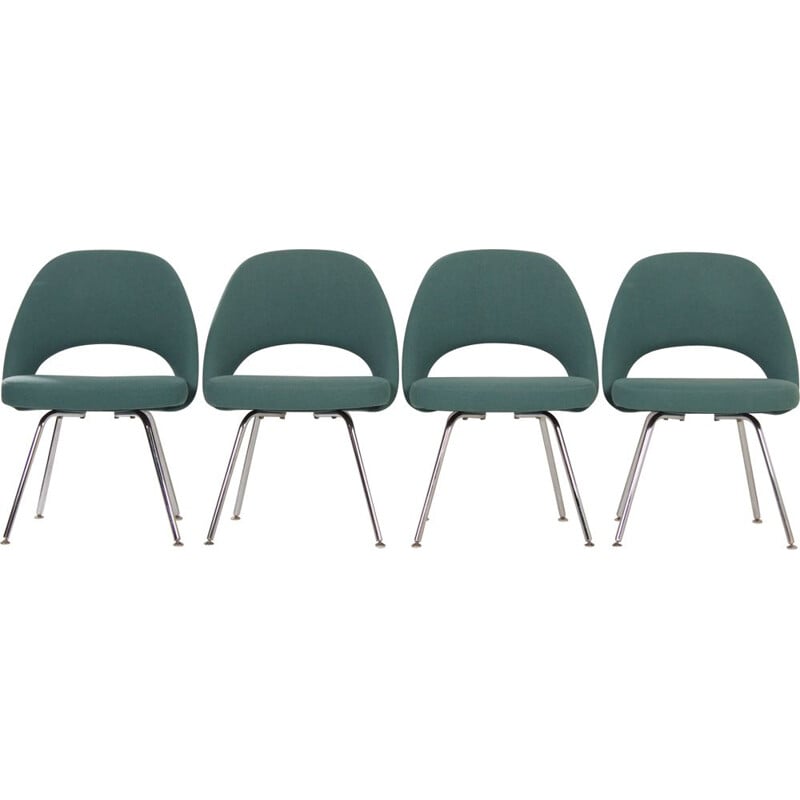 Ensemble de 4 chaises vintage vertes par Eero Saarinen pour Knoll, 2000
