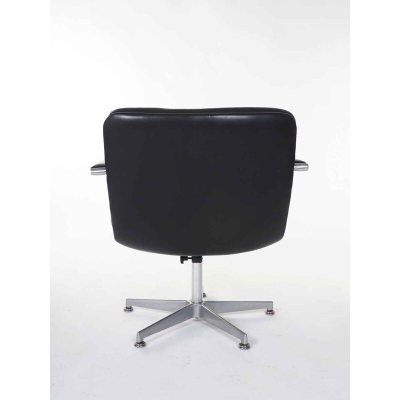 Vintage black leather chair by Geoffrey Harcourt for Artifort