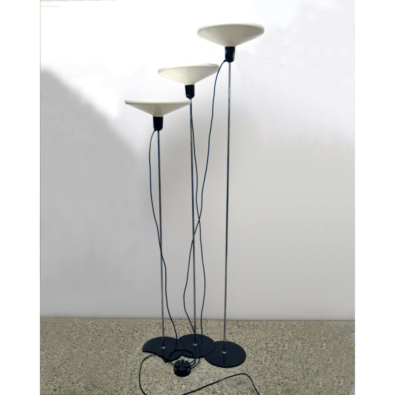 Ensemble de 3 lampadaires vintage par Harvey Guzzini, 1970