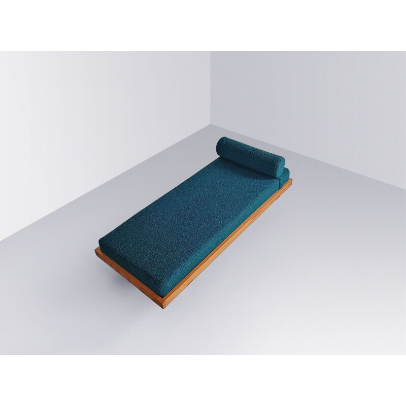 Vintage L01e elmwood and bouclé daybed by Pierre Chapo for Chapo S.A.