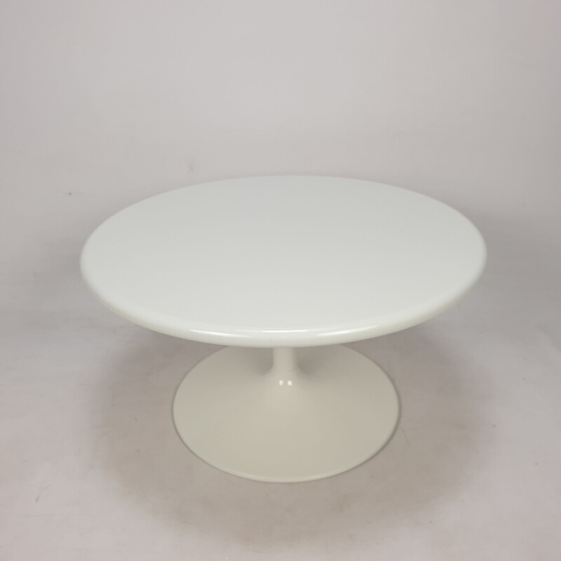 Round vintage coffee table by Pierre Paulin for Artifort, 1970