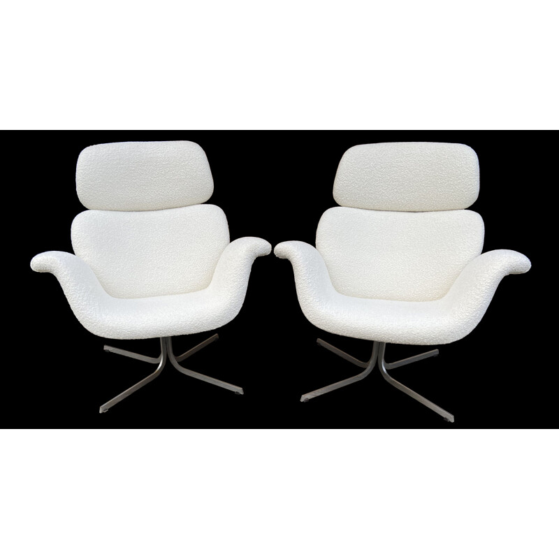Pair of vintage Tulip armchairs in boucle fabric by Pierre Paulin