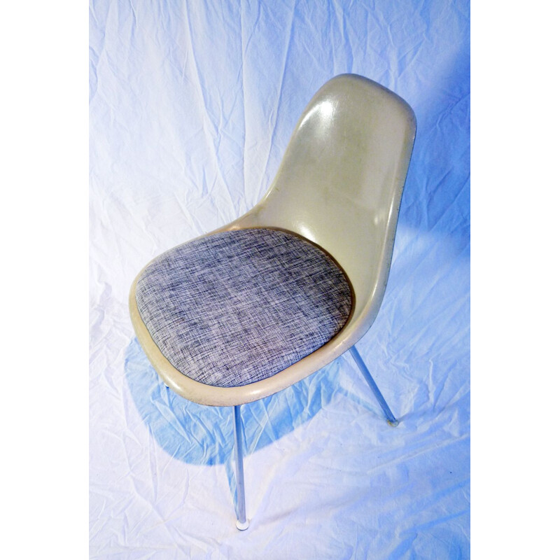 Vintage glasvezel stoel van Eames voor Hermann Miller
