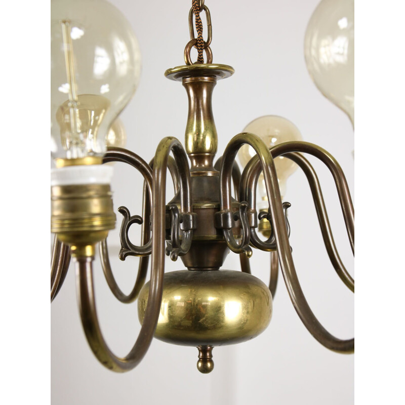 Minimal vintage brass chandelier with 8 branches