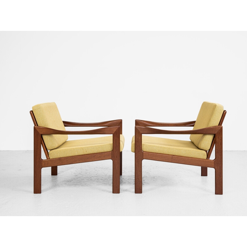 Pair of mid century Danish armchairs by Illum Wikkelsø for Eilersen, 1960s