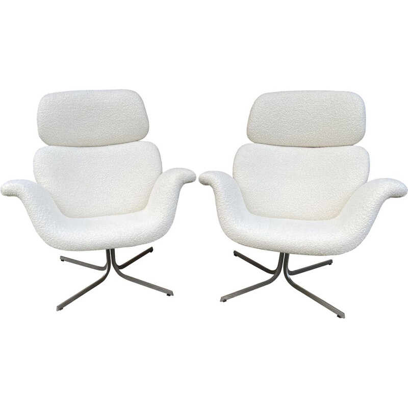 Pair of vintage Tulip armchairs in boucle fabric by Pierre Paulin