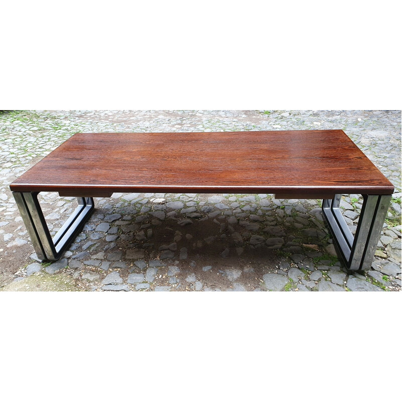 Vintage T333 desk in cast aluminum by Eugenio Gerli and Osvaldo Borsani for Tecno, Italy