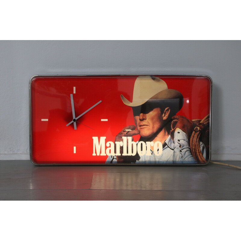 Insegna illuminata d'epoca del bar Marlboro, Italia