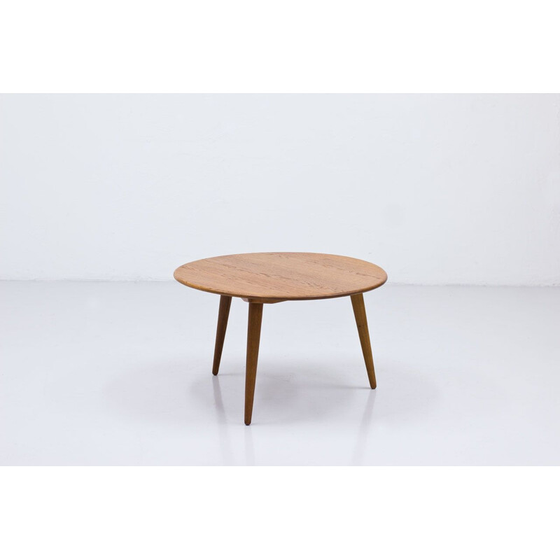 Table basse vintage en chêne massif modèle Ch008 par Hans J. Wegner pour Carl Hansen et Søn, Danemark 1950