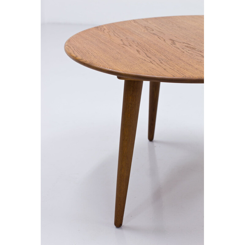 Vintage solid oak coffee table model Ch008 by Hans J. Wegner for Carl Hansen and Søn, Denmark 1950