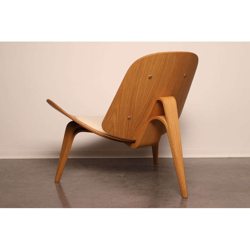 Vintage armchair "Shell chair Ch07" by Hans Wegner for France & Son, Denmark