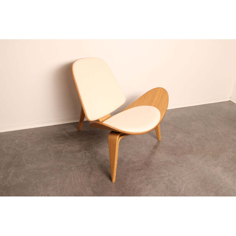 Vintage armchair "Shell chair Ch07" by Hans Wegner for France & Son, Denmark