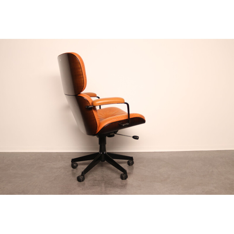 Vintage swivel office armchair in cognac leather by Ico Parisi for Mim, Italy 1970s