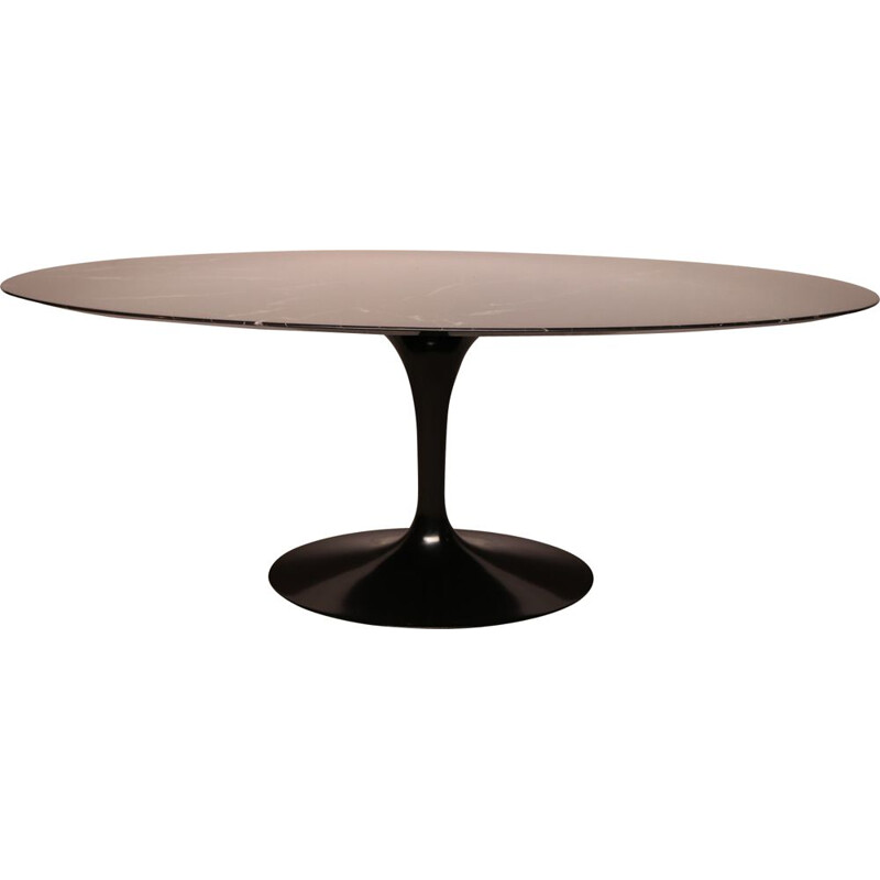 Vintage ovale tulip dining table in Nero Maquina marble by Eero Saarinen for Knoll, Germany