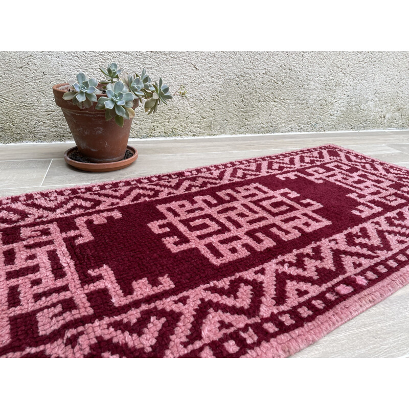 Vintage bohemian rug in pure wool, 1970