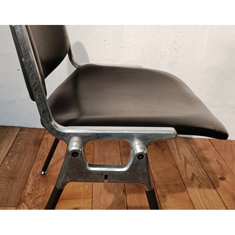 Chaise vintage Jsc Castelli en aluminium chromé et cuir par Giancarlo Piretti, 1960