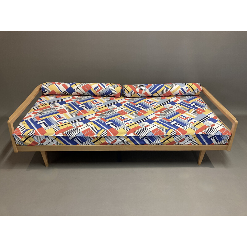 Vintage beechwood daybed, 1950s