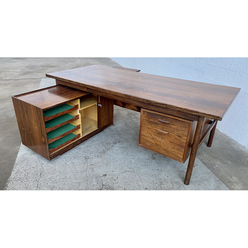 Scrivania vintage 208 in palissandro di Arne Vodder per Sibast Furniture