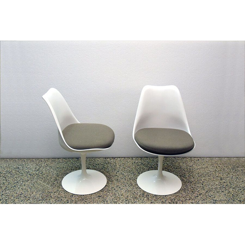 Paire de fauteuils vintage pivotants Tulip de Knoll par Eero Saarinen