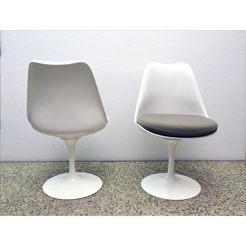 Paire de fauteuils vintage pivotants Tulip de Knoll par Eero Saarinen