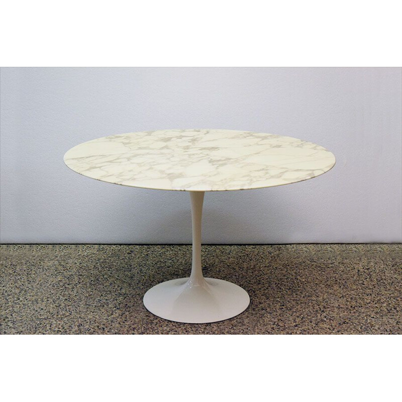 Table vintage Tulip en marbre par Eero Saarinen pour Knoll, 1960