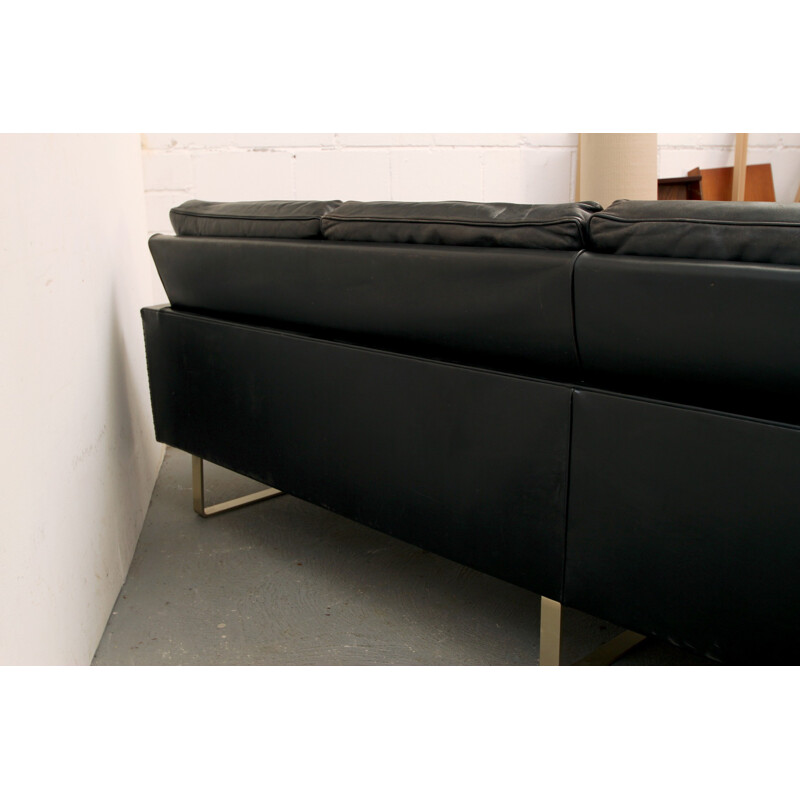 4-seater sofa in black leather and metal - 1960s