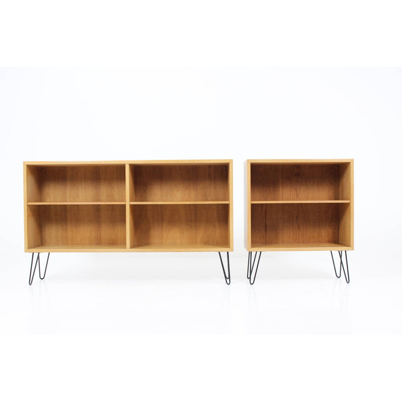 Set of two oak bookcases on metal hairpin legs, Borge MOGENSEN - 1960s