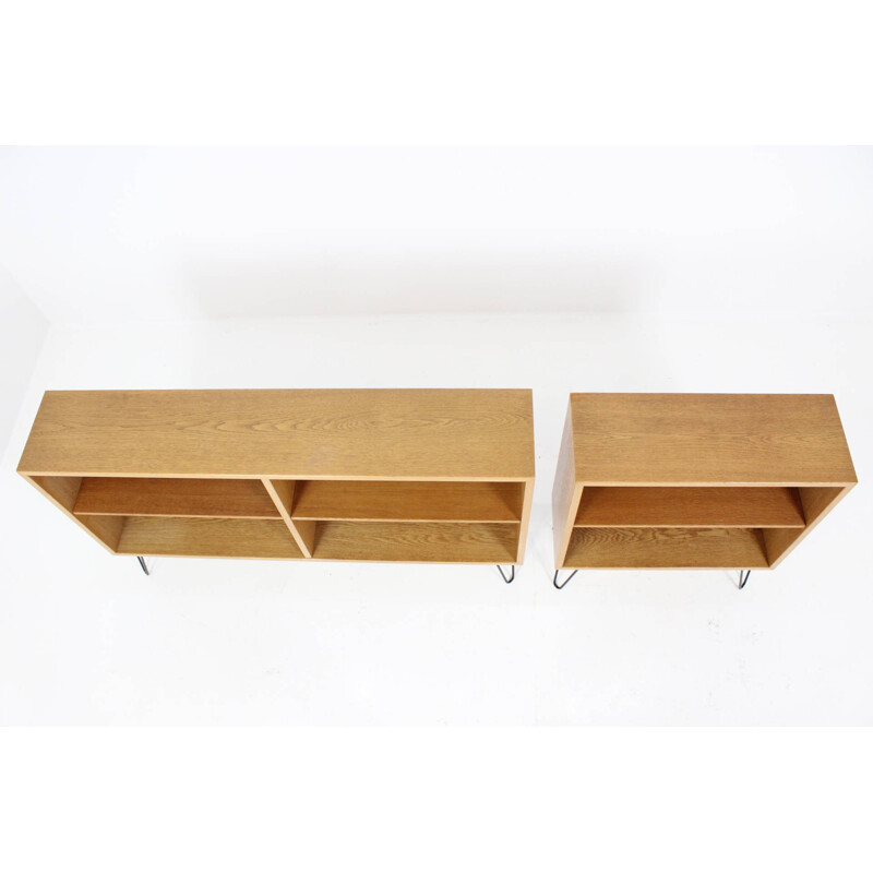 Set of two oak bookcases on metal hairpin legs, Borge MOGENSEN - 1960s