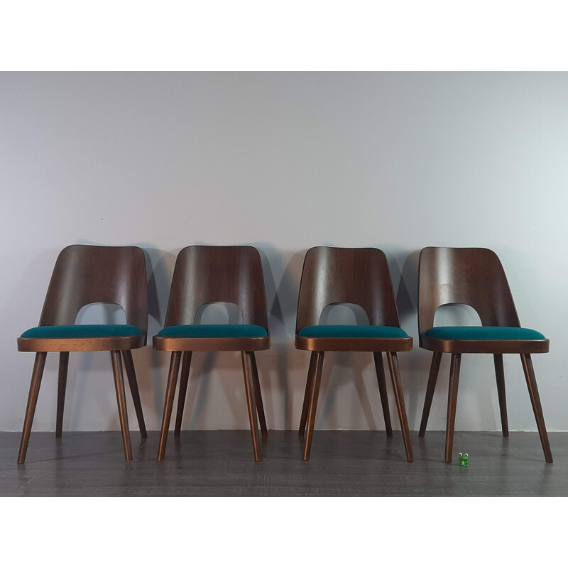 Set of 4 vintage Czech chairs Ton 515 in walnut and blue fabric by Oswald Haerdtl, 1955